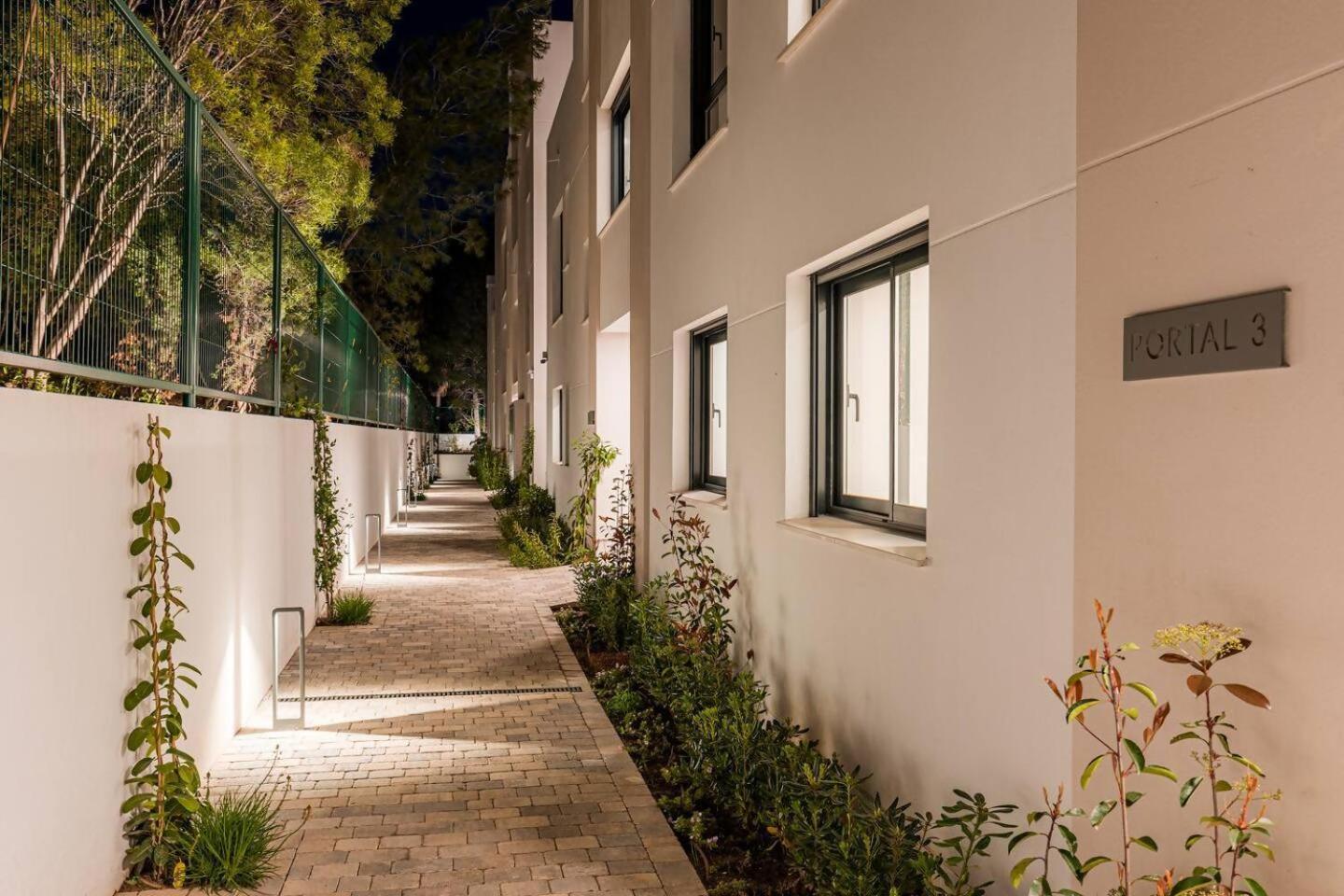 Bajo Con Jardin En La Milla De Oro Appartement *